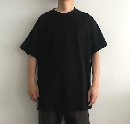 FUMITO GANRYU (フミト ガンリュウ) PIKO EMBROIDERY SIDELINE S/S T 