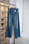 HYKE BARREL-LEG DENIM JEANS(USED WASH BLUE)