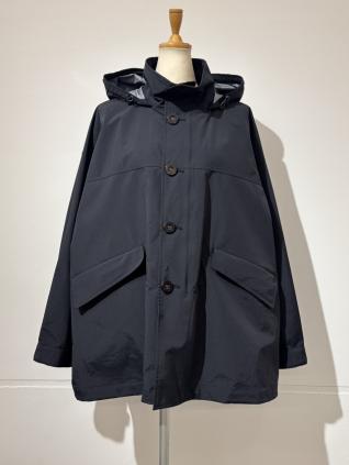 någonstans (ナゴンスタンス)　hooded coat (Black)