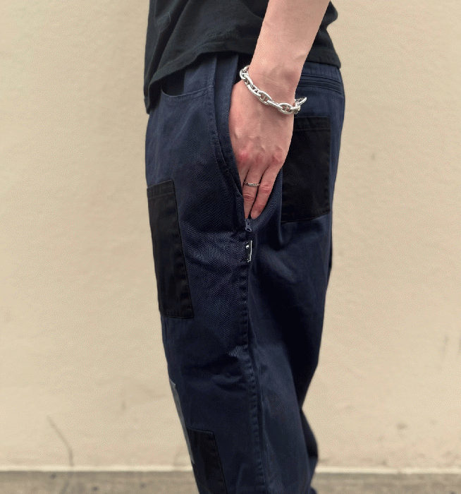 BROCHURE (ブローシュア) REPAIR CHINO (ネイビー)/正規通販