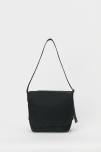 Hender Scheme flap shoulder small (BLACK)