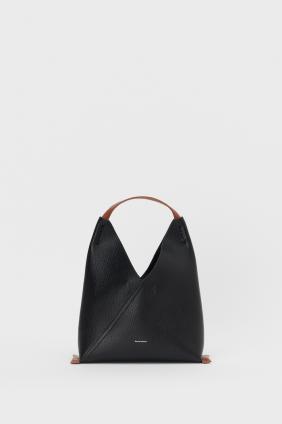 Hender Scheme triangle bag (BLACK)