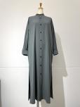 HYKE MAXI SHIRT DRESS (CHACOAL)