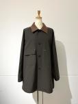 VACHEMENT リサイクル シェル タフタ クレリックブルゾン(BROWN)