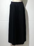 HYKE　TAFFETA　PLEATED　SKIRT　(BLACK)