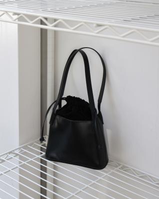 PIENI CICACUI kinchaku ( MUSTA BLACK×RED )