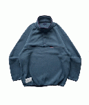 DESCENDANT HUMMING FLEECE PULLOVER (ティール)